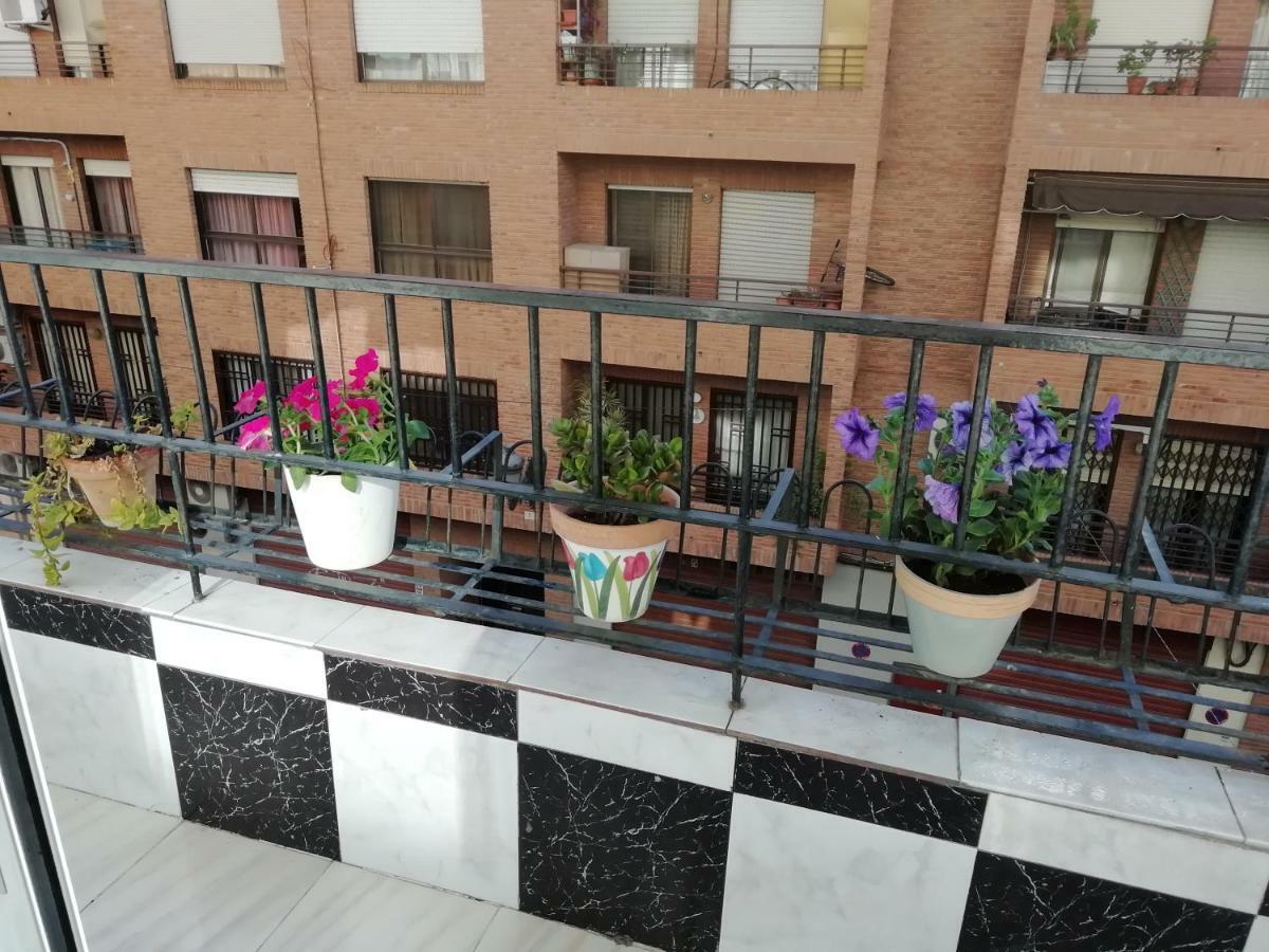 Апартаменты La Casa Dei Fiori Валенсия Экстерьер фото